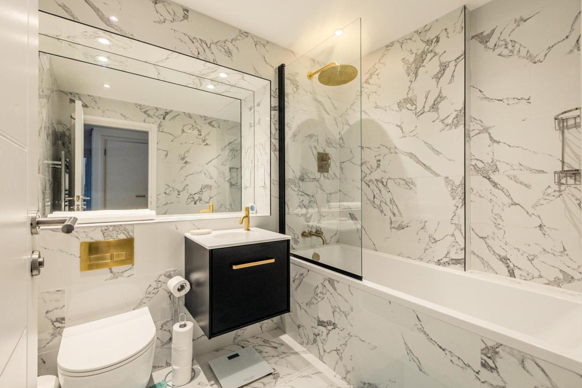 Lovely 2br By Bridge , Shad Thames London